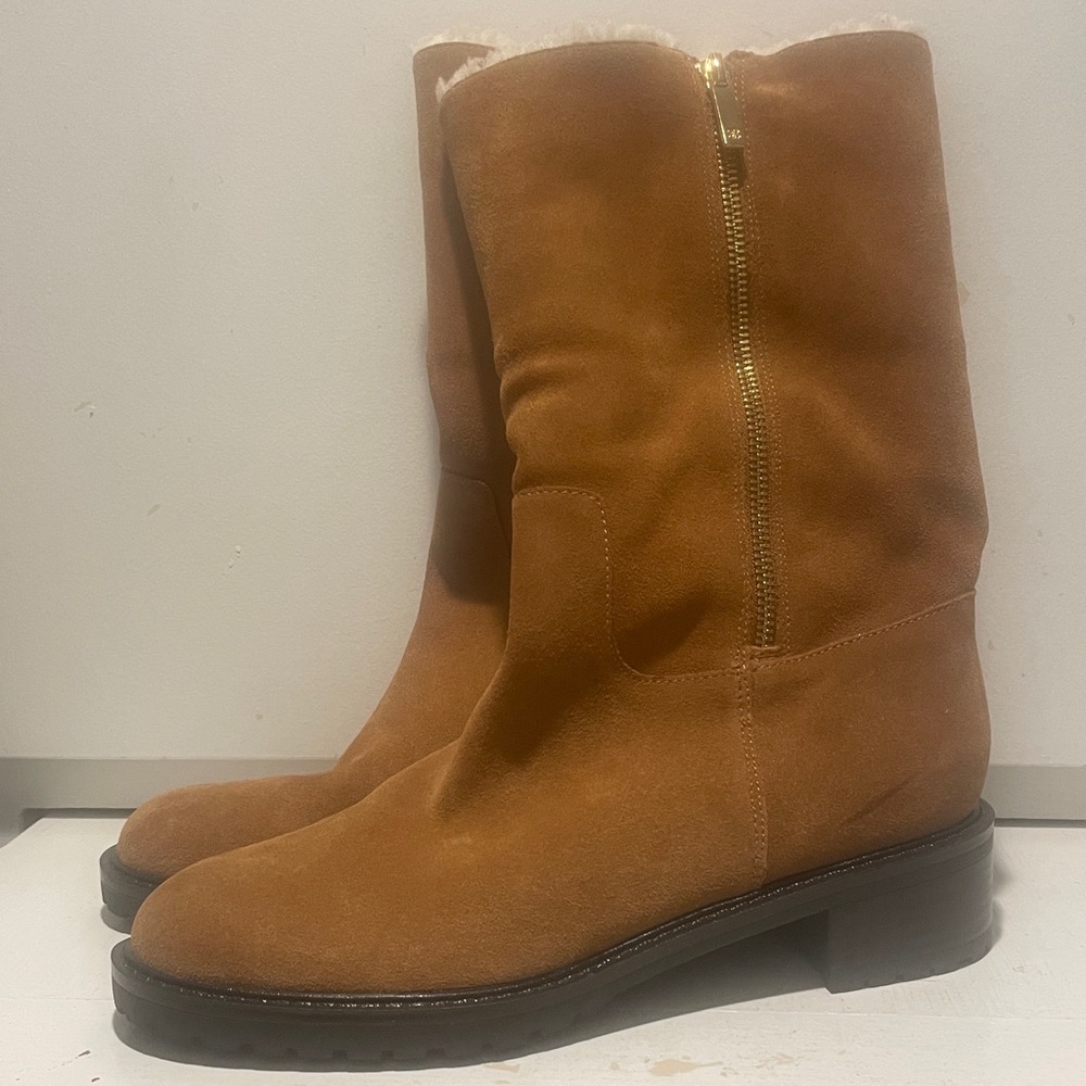 NWOT  Bandalino Cassy Tan Suede Boots With  Gold Zipper Women’s Size 8 1/2